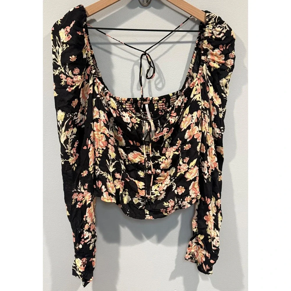 Free People Hilary Printed Top Black Combo Size Medium Crop Boho NWT $98